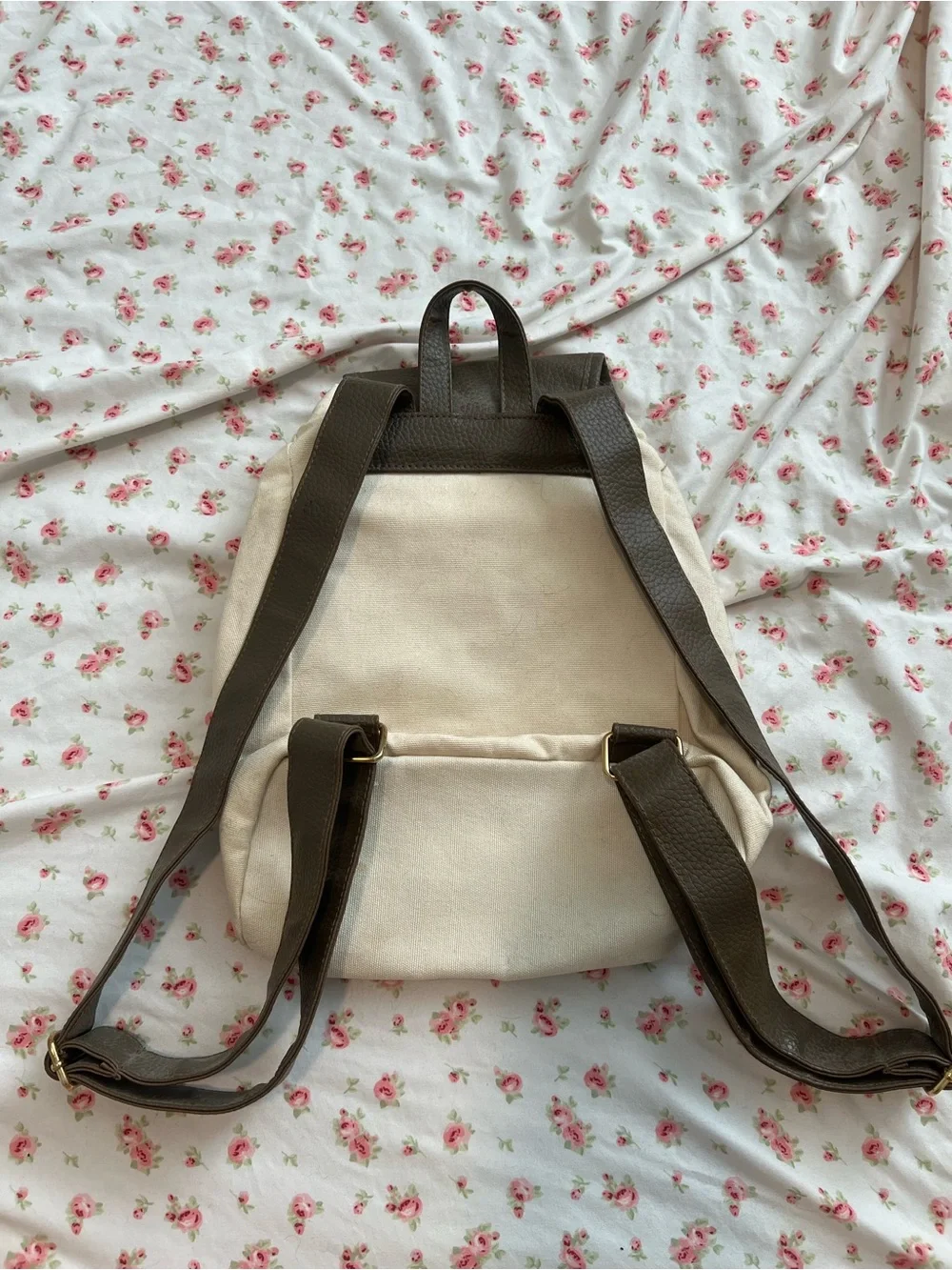 rare vintage y2k hello kitty cream drawstring mini backpack with brown straps