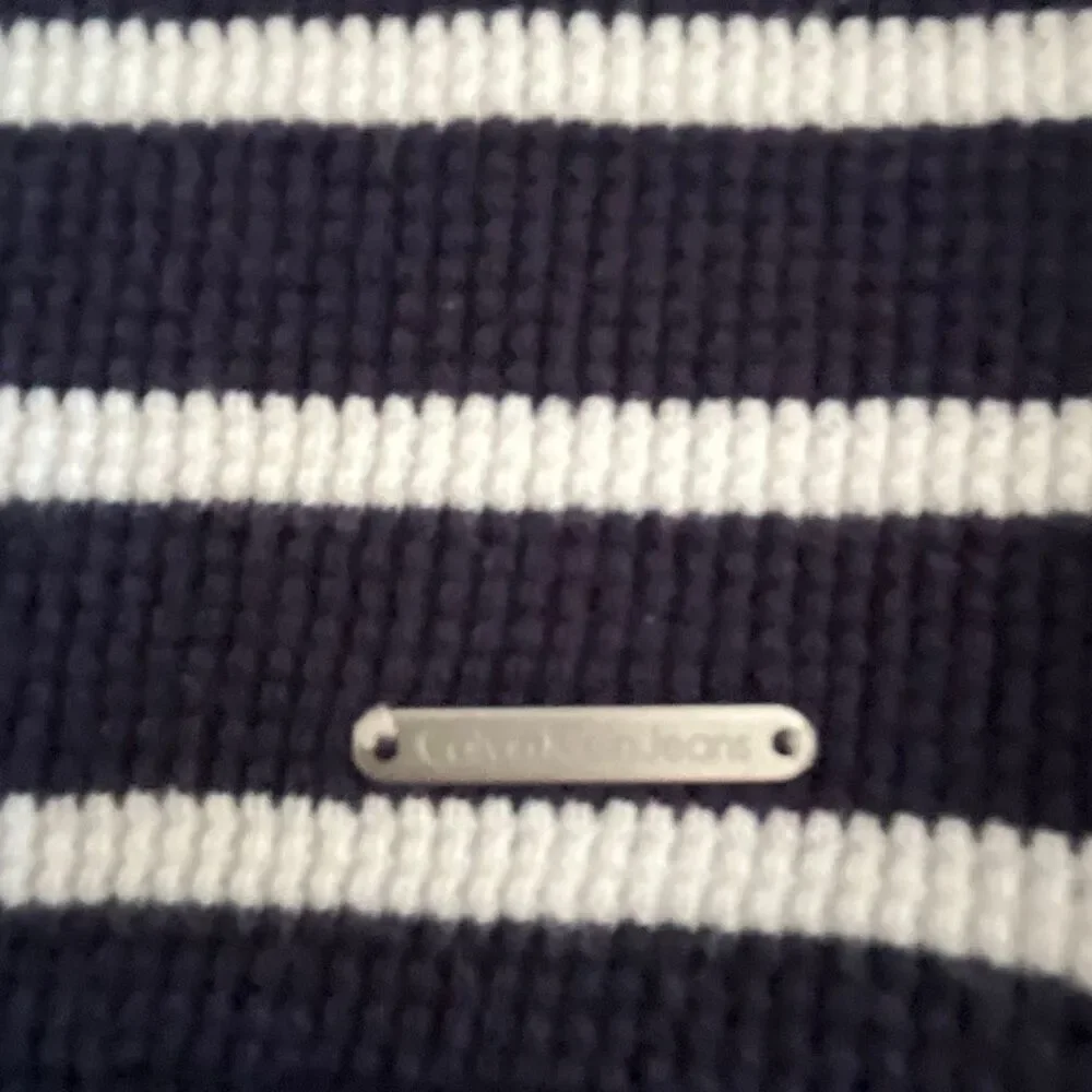 Calvin Klein Jeans Women's Medium Blue White Striped Short Sleeve Top