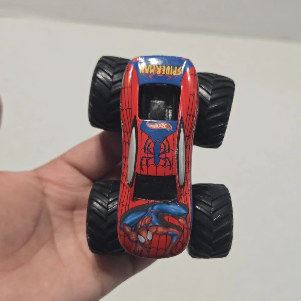 Hot Wheels has lot