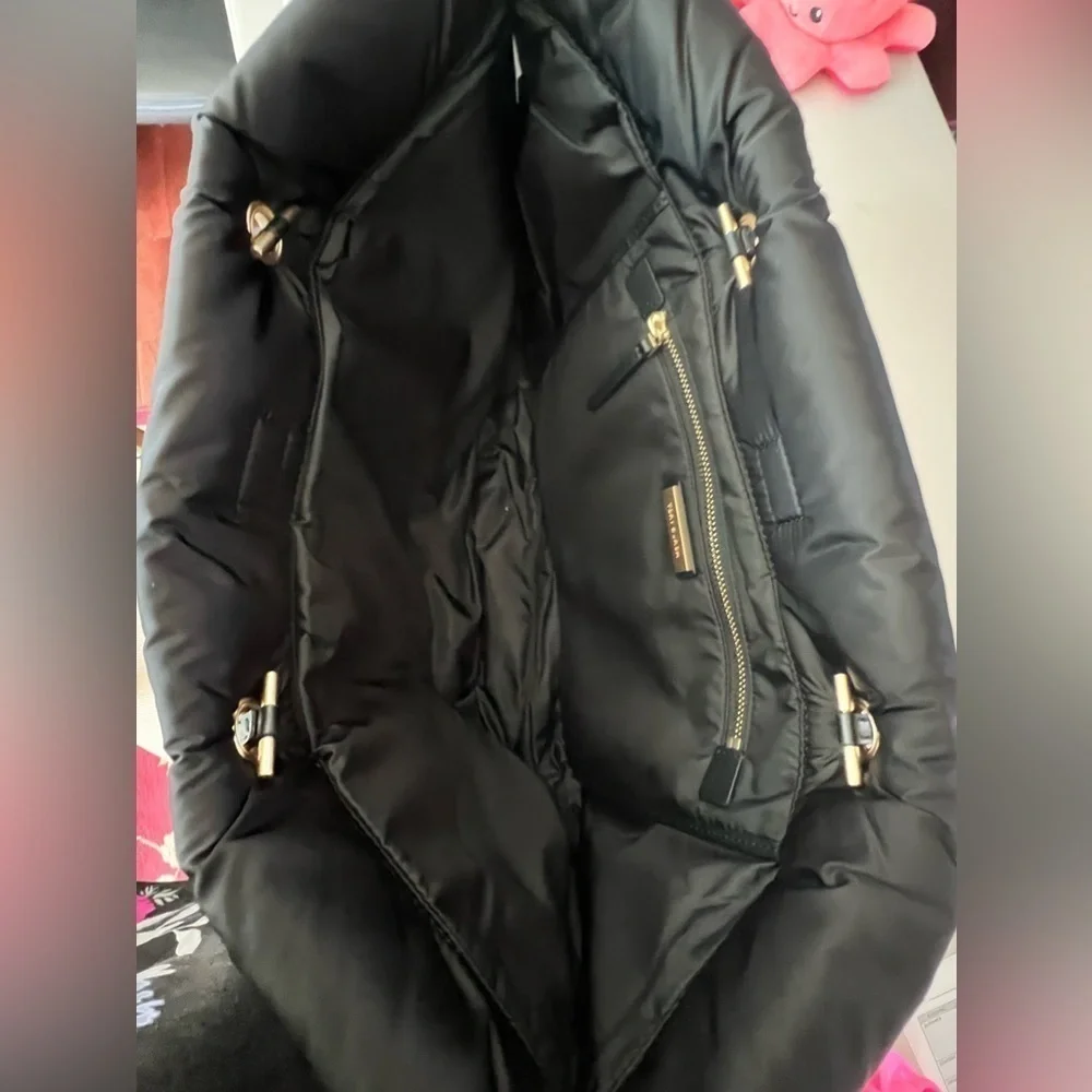 NWT- TORY BURCH• ELLA SOFT PUFFY CHAIN TOTE BLACK GHW