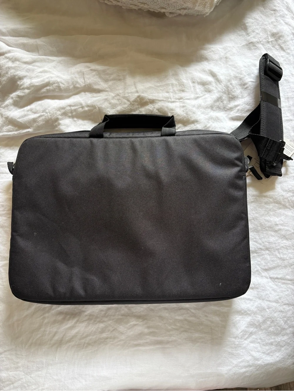 Case Logic shoulder padded