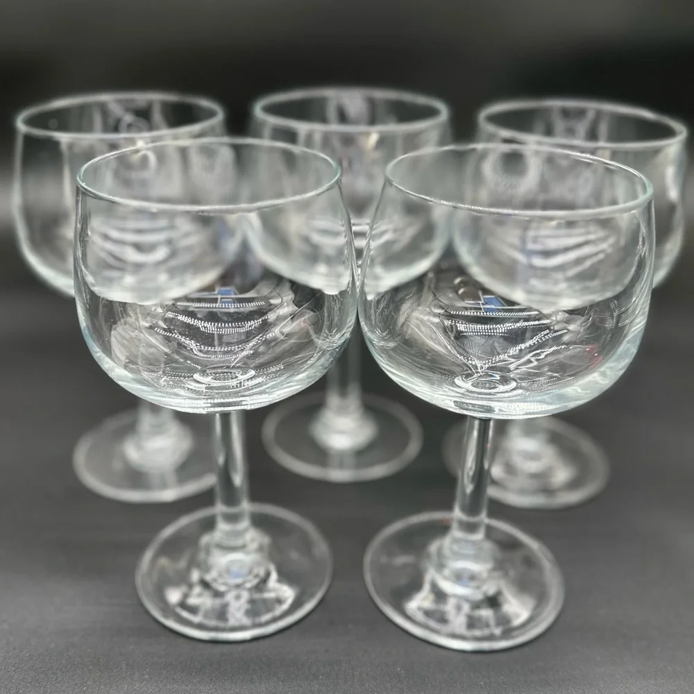 Unknown elegant vintage