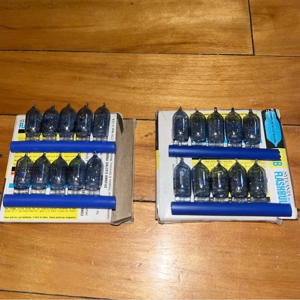 Sylvania blue dot