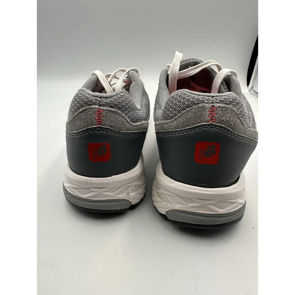 New Balance‎ Womens Sneaker Size 8.5B 795 v1Comfort with Ultra comfort