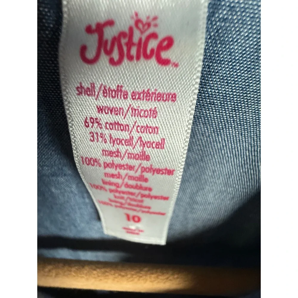 Justice discover charming