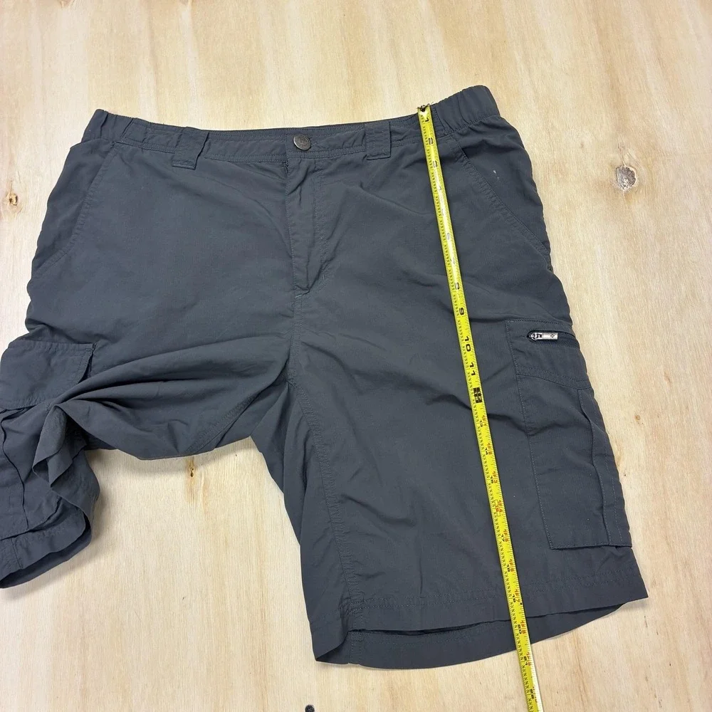 Columbia cargo shorts