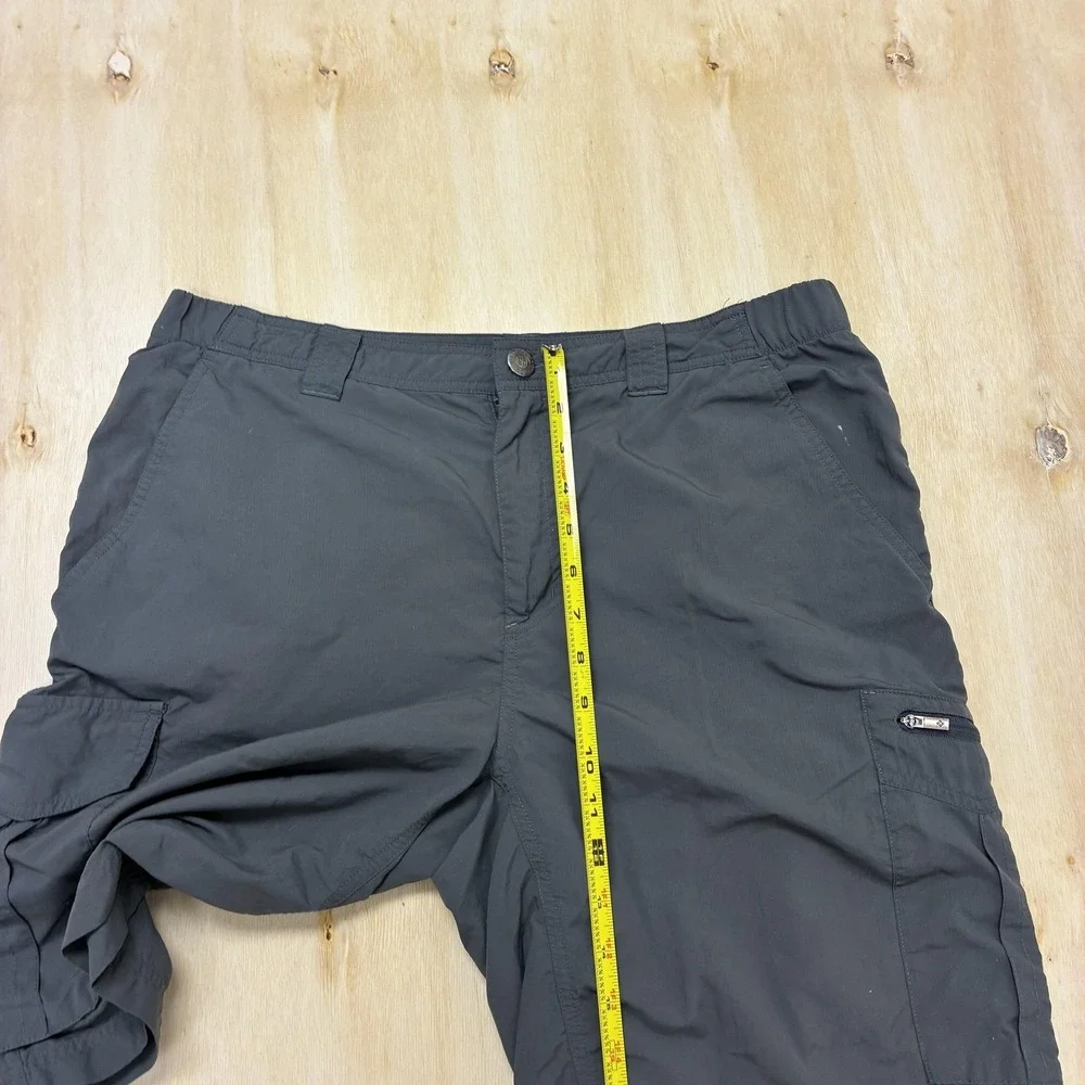 Columbia cargo shorts