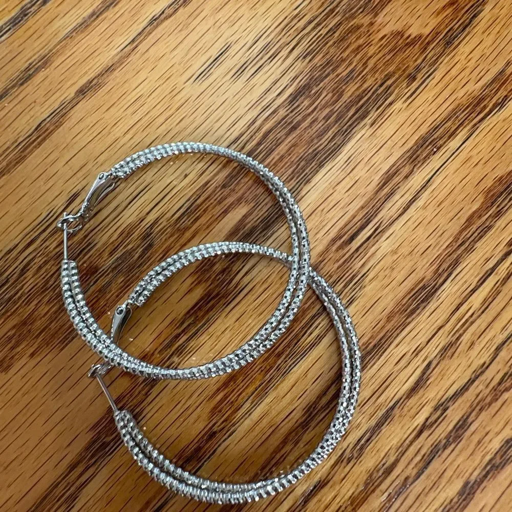 N/A set silver