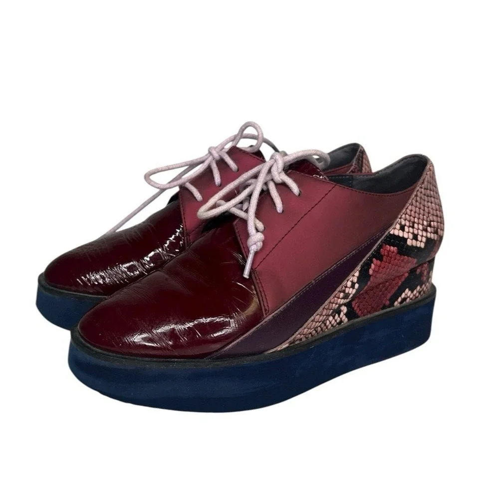 United Nude Spark Derby Burgundy Platform Oxford Womens 37 / US 6.5 Snake Print‎