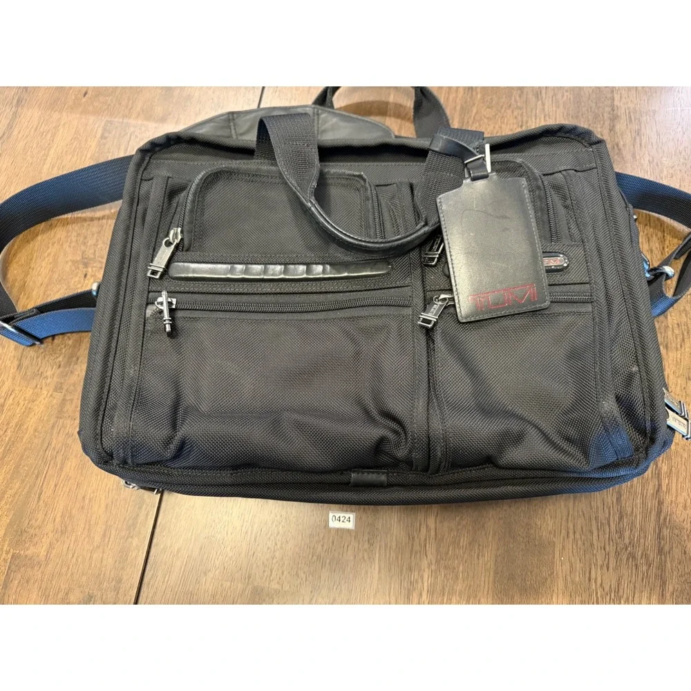 Tumi Alpha Black Ballistic Nylon Expandable Briefcase Laptop Bag‎ Travel Office