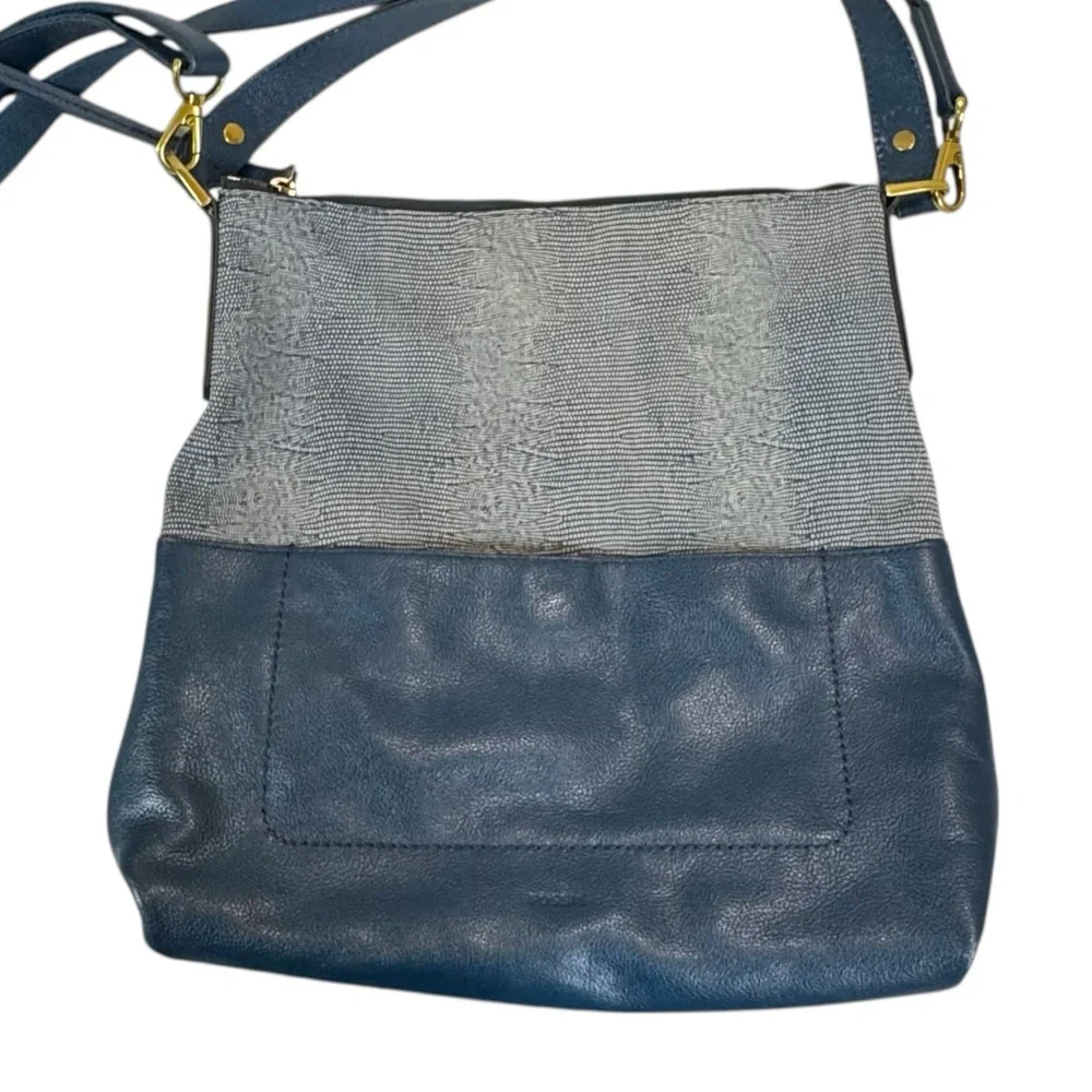 Fossil‎ Amelia Hobo Shoulder Bag Cow Hide Leather Twilight Blue Gold Hardware