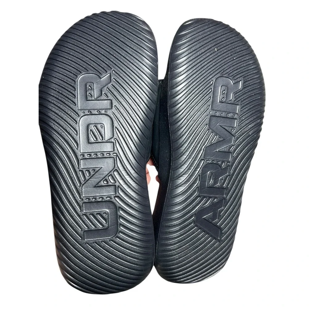 Under Armour color black