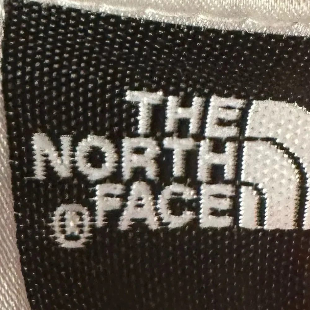 The North Face black good