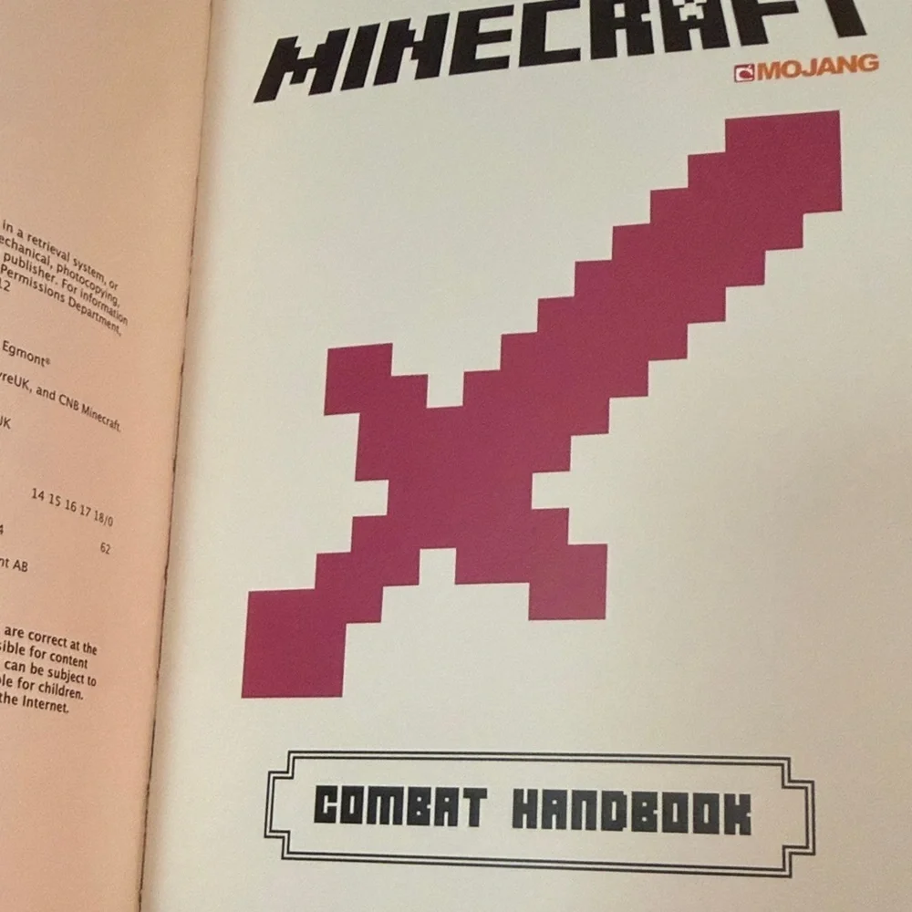 Minecraft Combat Guide - Brown and Yellow