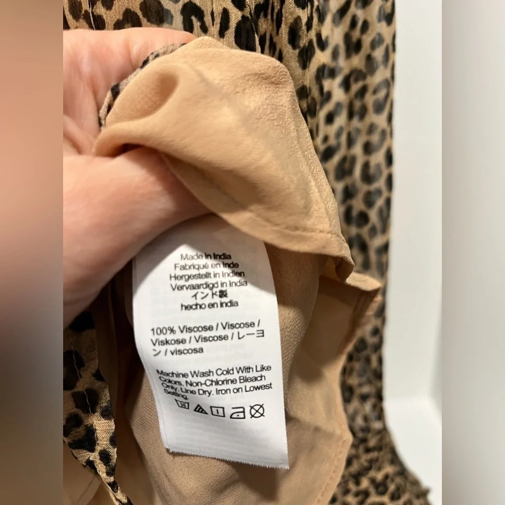 J. Crew Women’s Ruffle Button-up Shirt in Leopard-Print Size 2 NEW