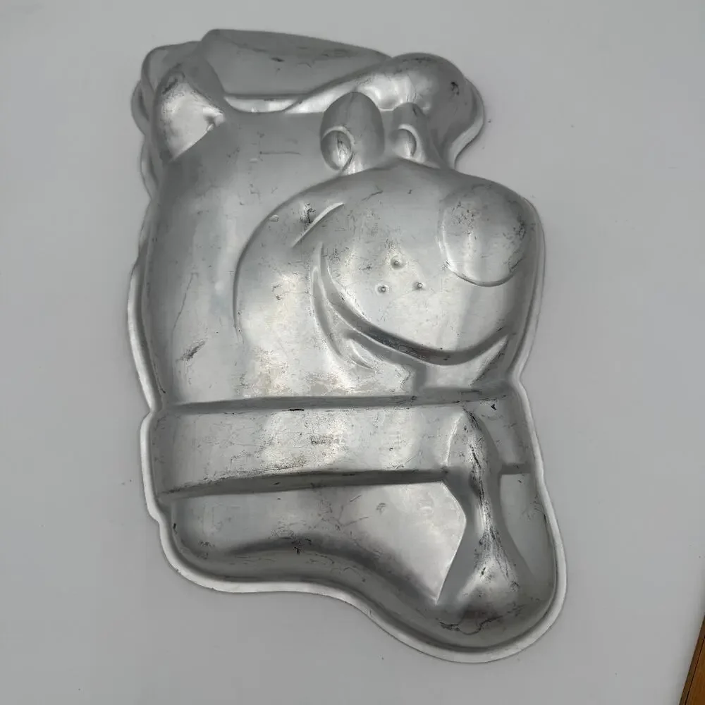 Wilton vintage yogi