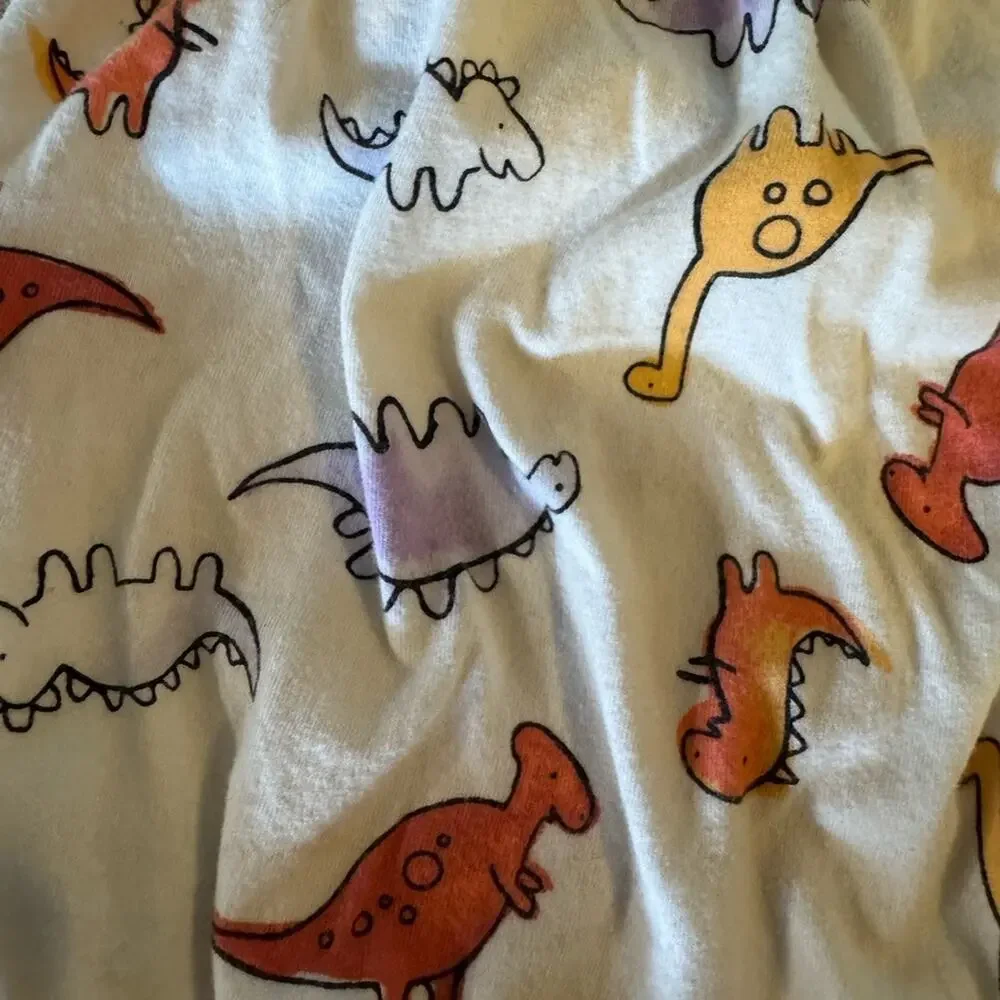 Old Navy Adorable Baby Romper with Dinosaur Design Girls 6-12 Months