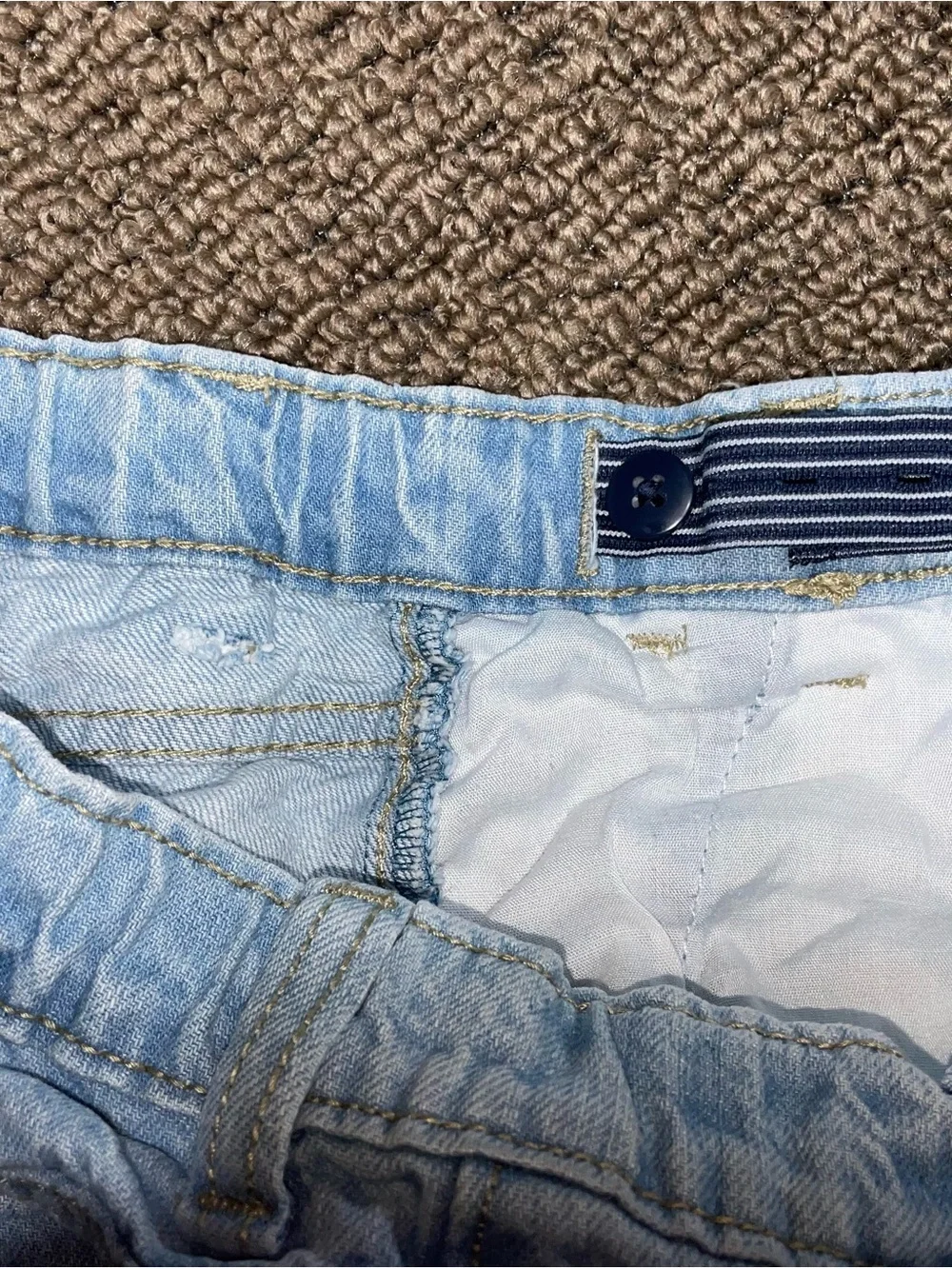 OshKosh B’gosh Boys Size 6 Jeans Lot of 2 Classic Denim Pants Light & Dark Wash