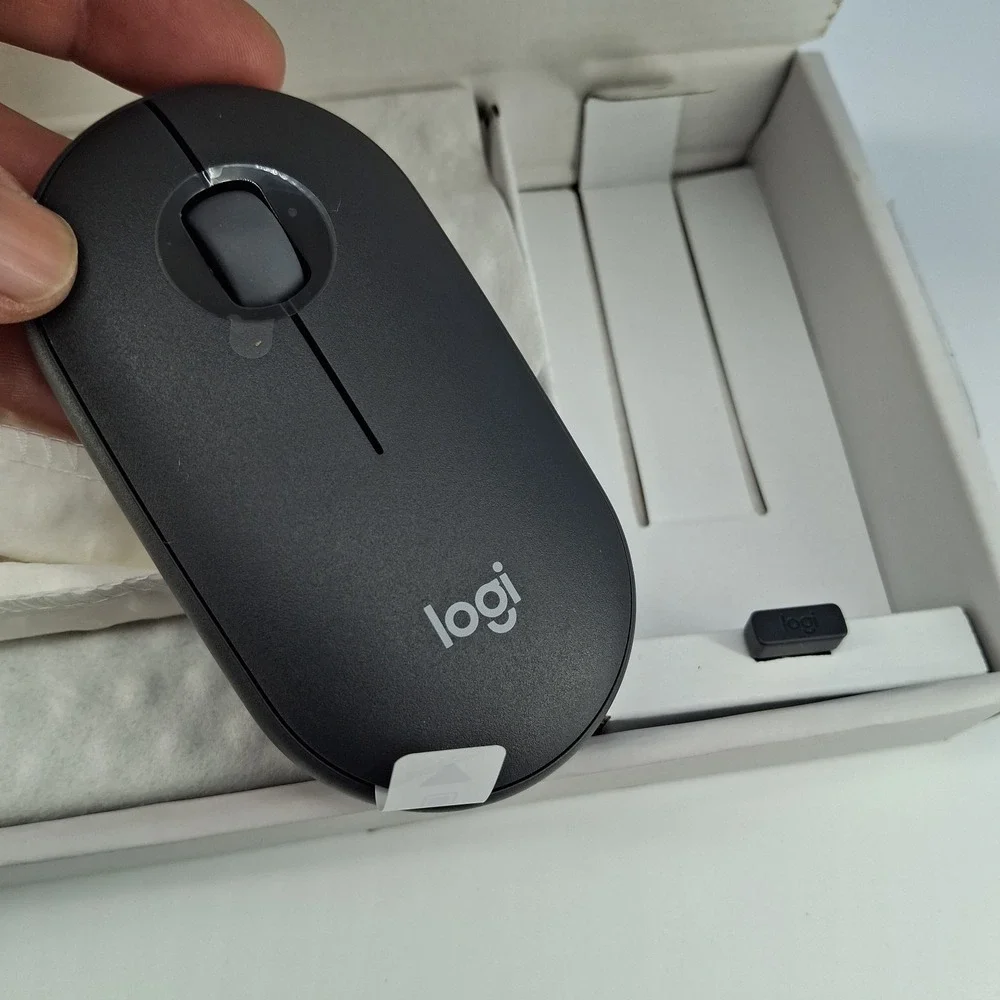 Logitech Pebble 2 Combo Compact Wireless Keyboard & Mouse 920-012061 Open Box