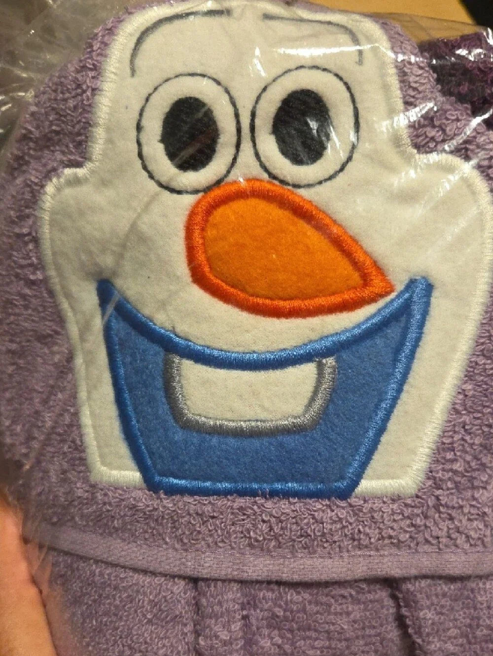 Olaf Kids Bath Hooded Towel - Purple & White Plush Wash Glove