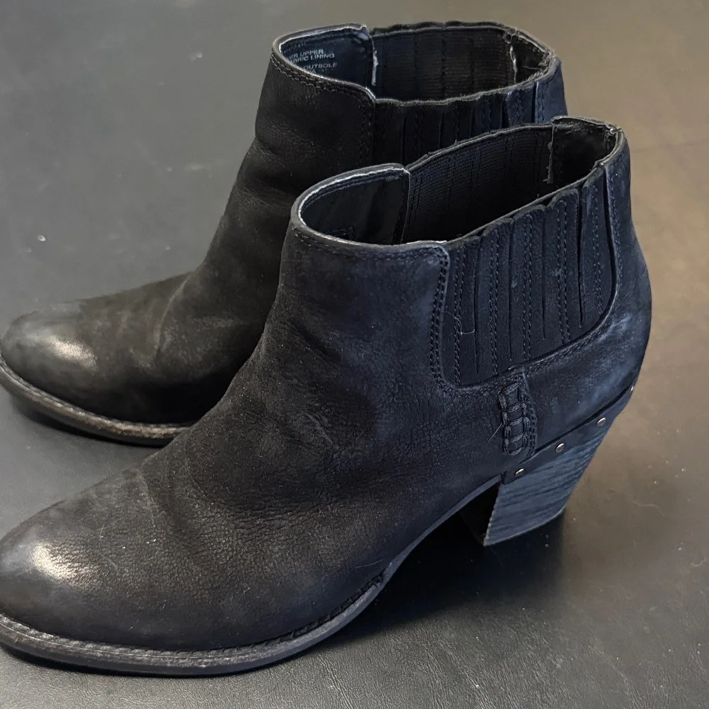 Steve Madden stylish black