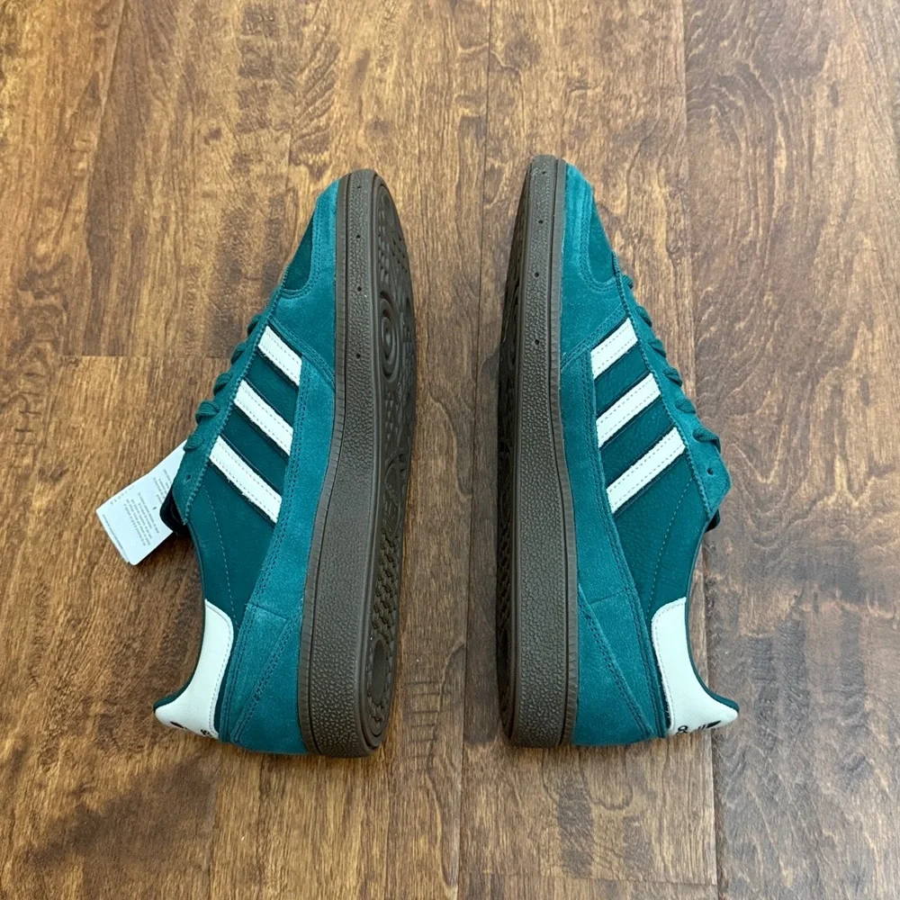 adidas functionality poshmark