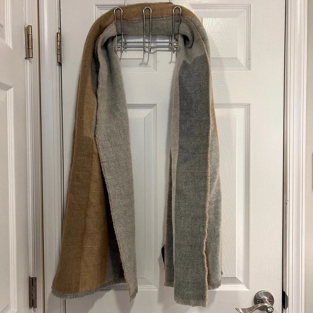 ZARA Women's‎ Oversized Blanket Scarf