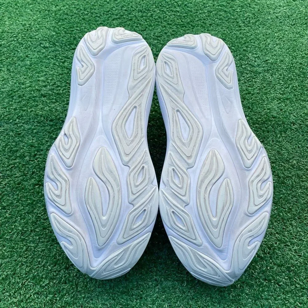 Asics pre owned