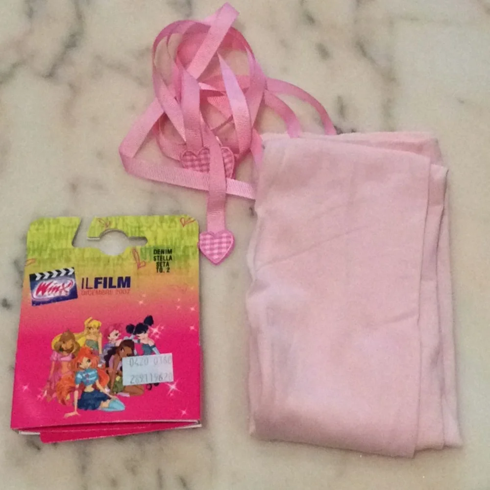Girl’s Tights w/Ribbons