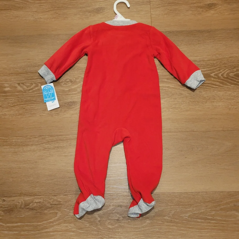 Carters 1-Piece Red Reindeer Sleeper Pajamas Size 9 Months New