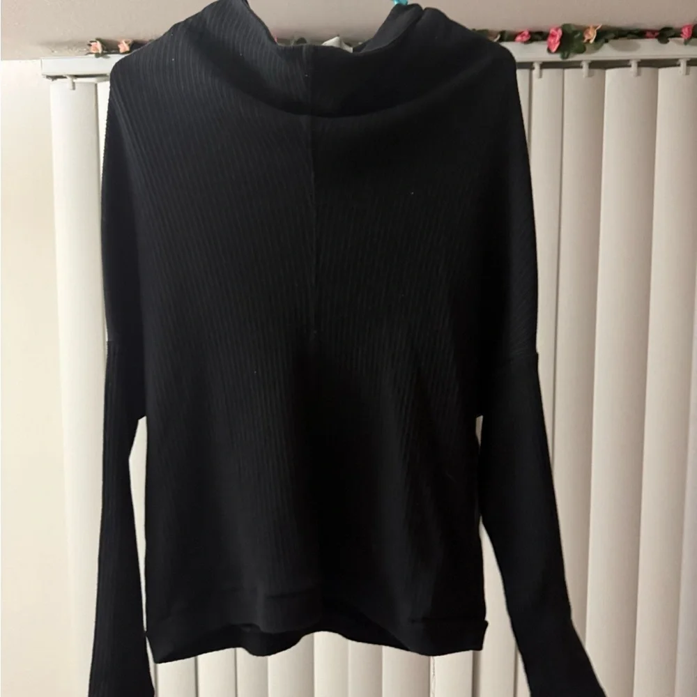Free People Beach Black Ribbed Cowl Neck Long Sleeve Size Medium