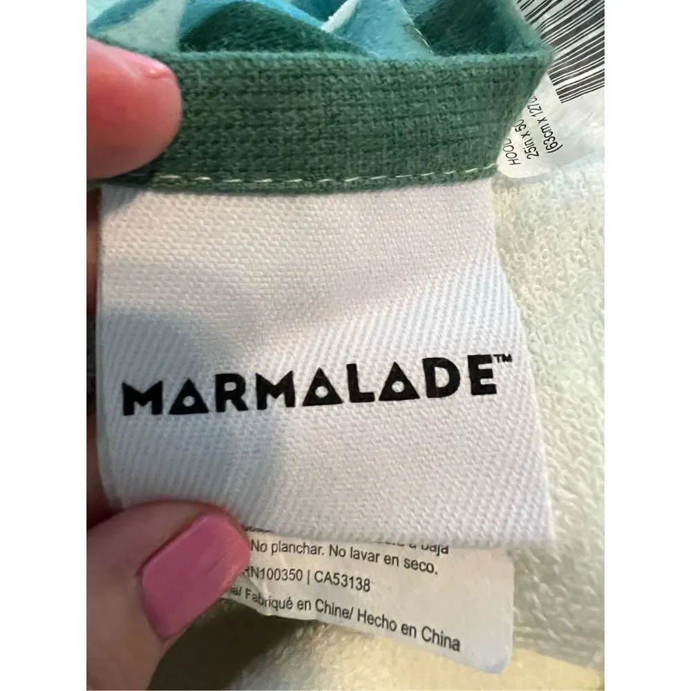 NWOT Marmalade Hooded Bath Towel