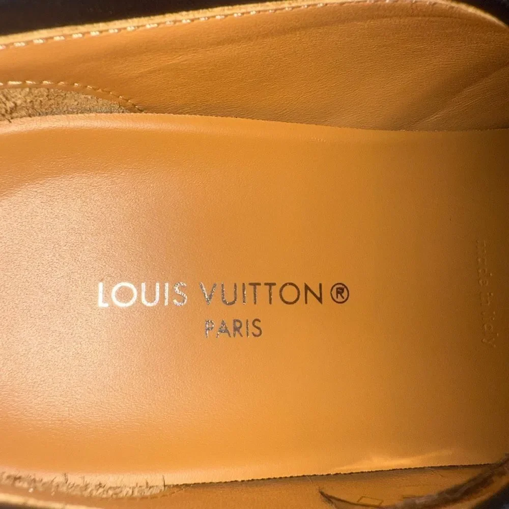 LOUIS VUITTON Black & Brown LV Monogram Leather Sneakers EU37