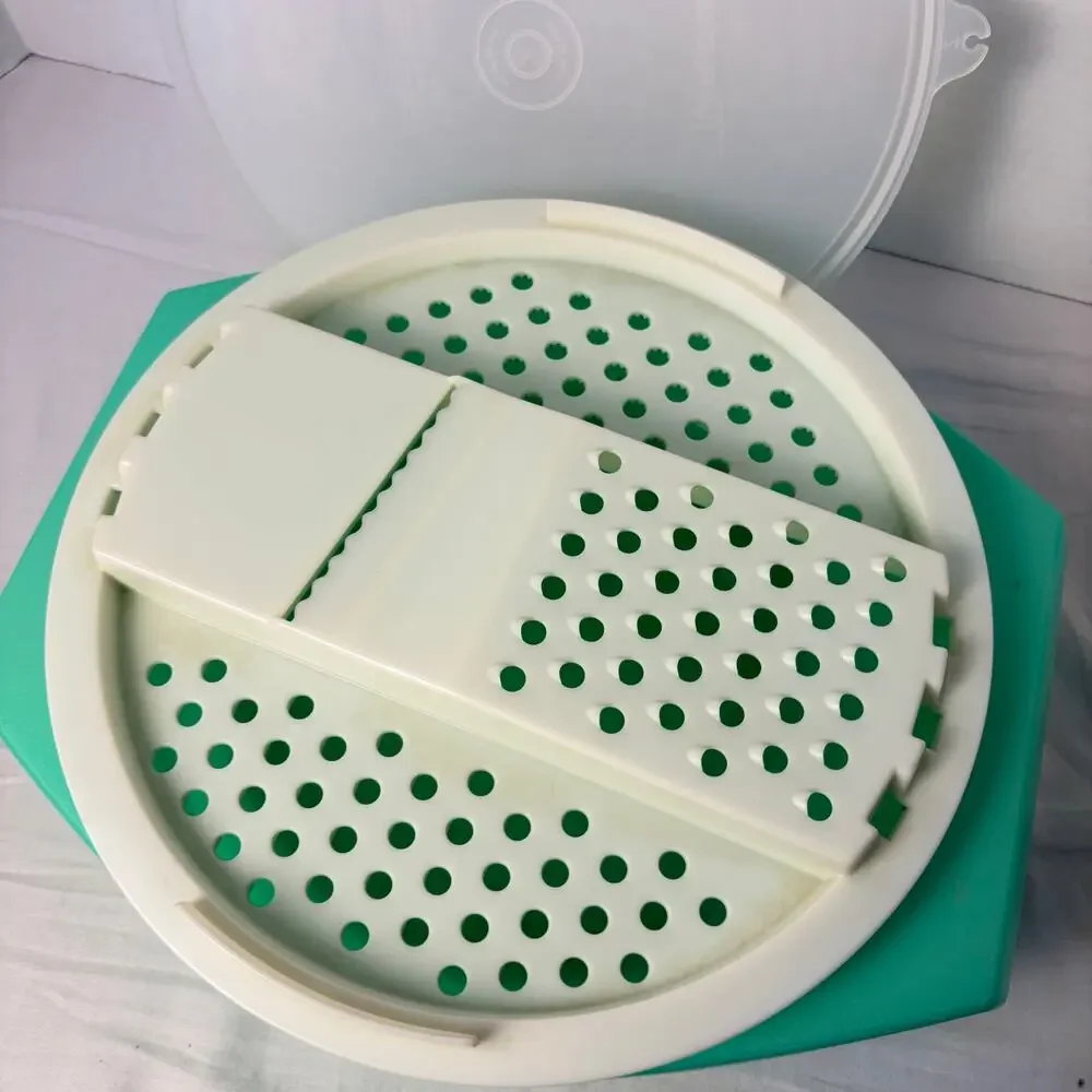 Tupperware vtg jadeite