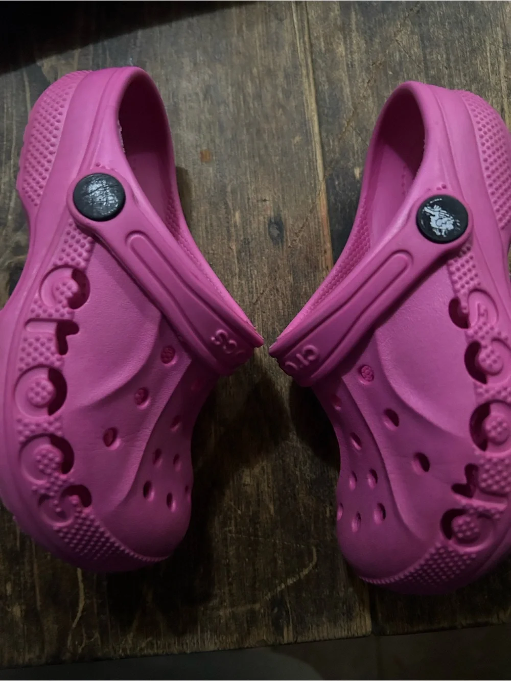 CROCS shows very