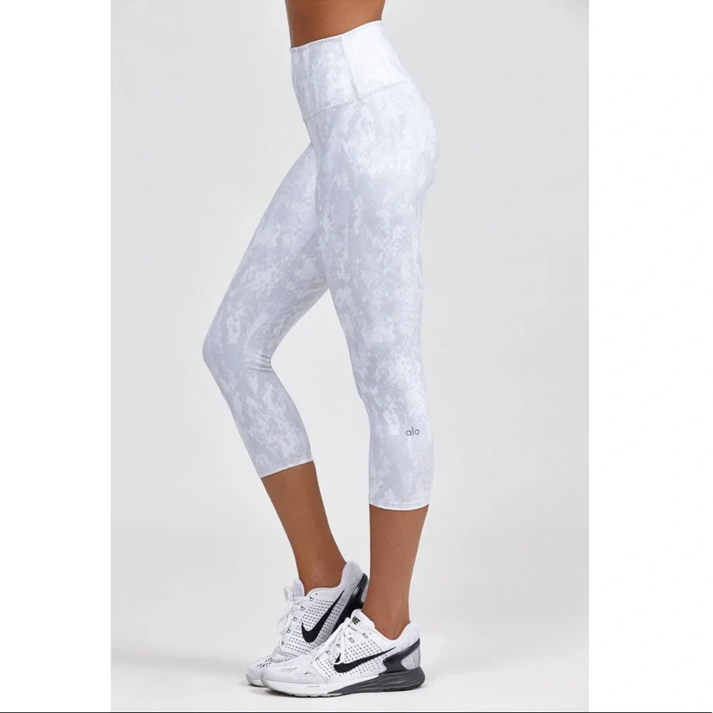 ALO Yoga Airbrush Python Leggings Small