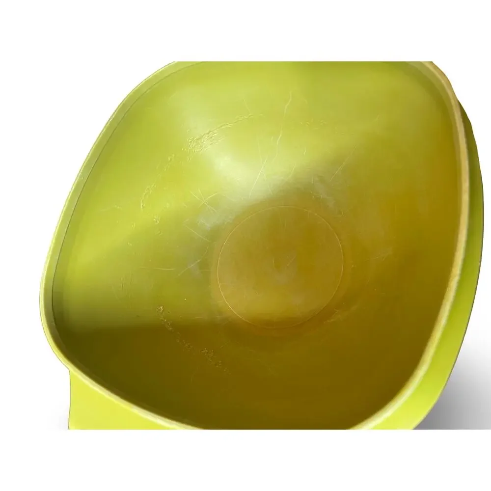 Tupperware classic avocado