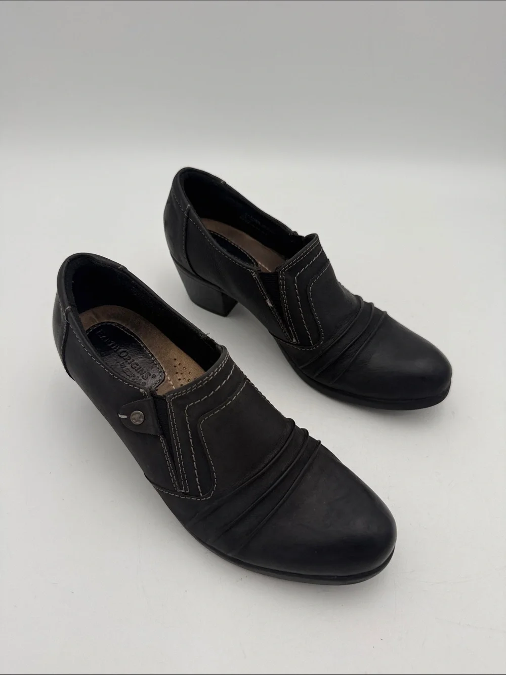 Earth origins Black Low Heel Slip-On Pumps booties women 8M casual office Y2K