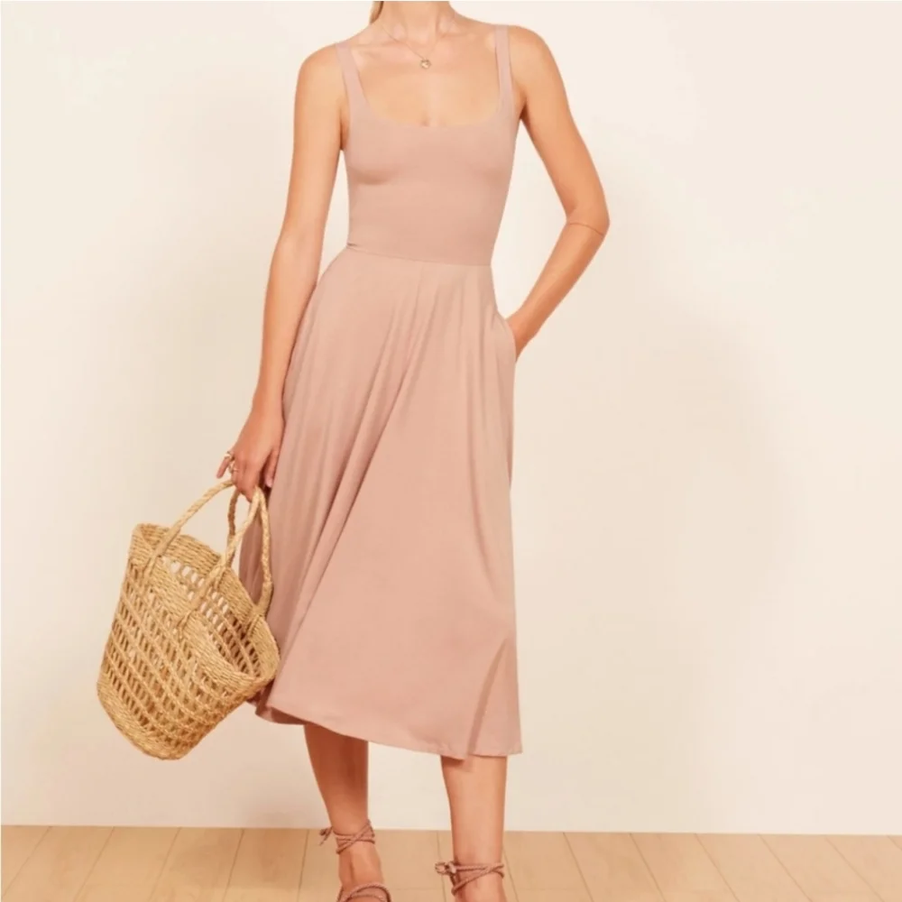 Reformation nwt blush