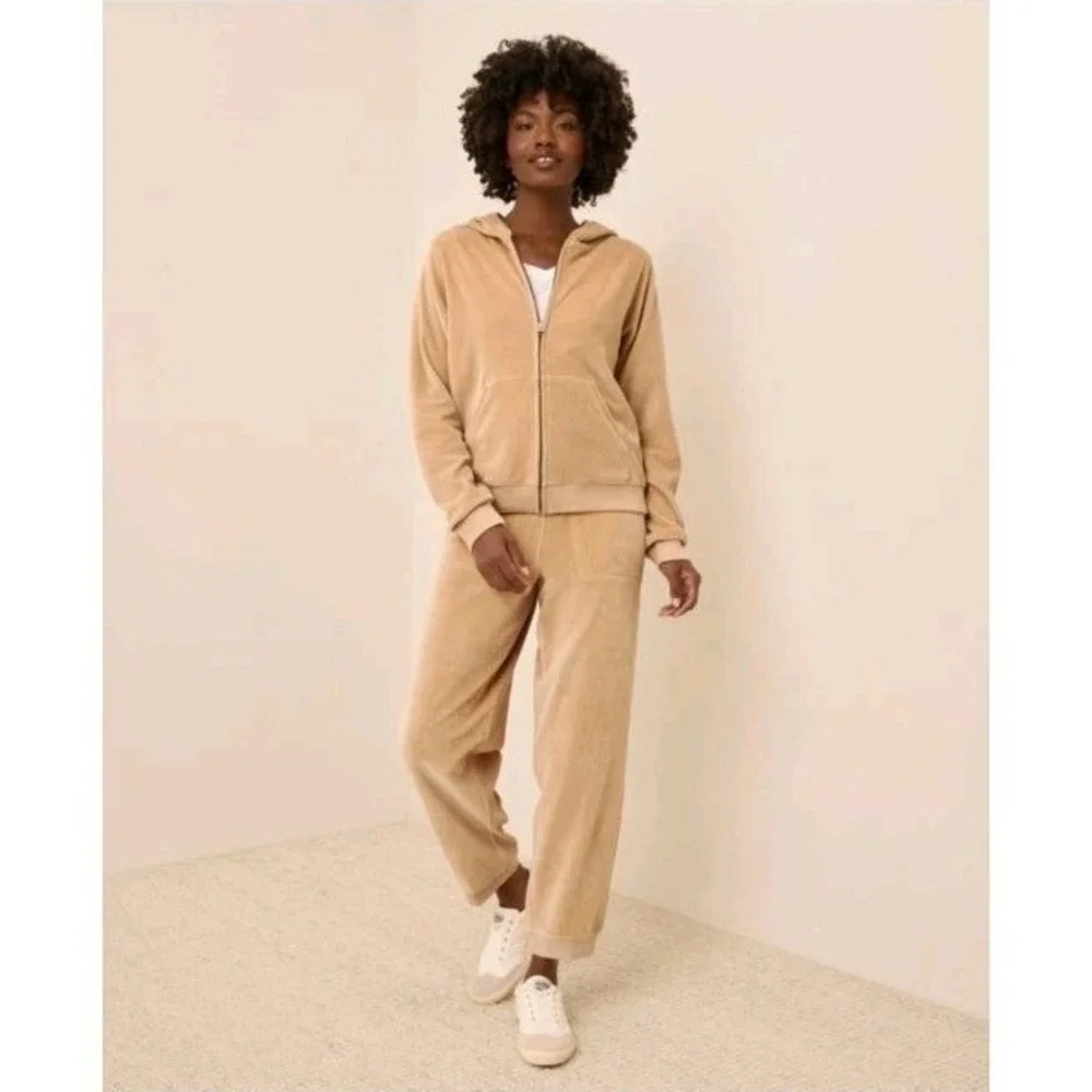 Pact Women's Large Organic Cotton Pure Velour Relaxed Sweatpant $98 Sesame Beige