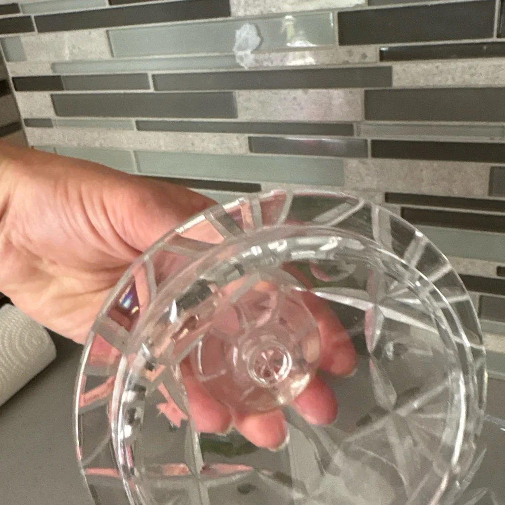 Cotes Of London clear cut