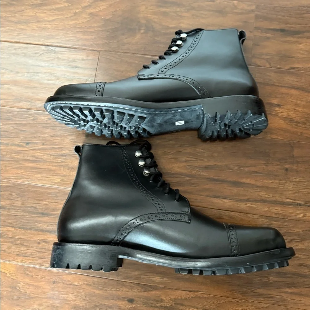 Damen Frost step out