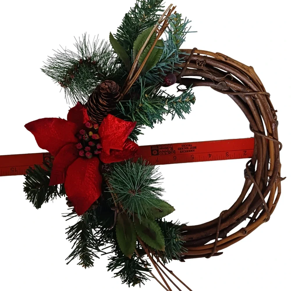 Grapevine Wreath Christmas Decor 12