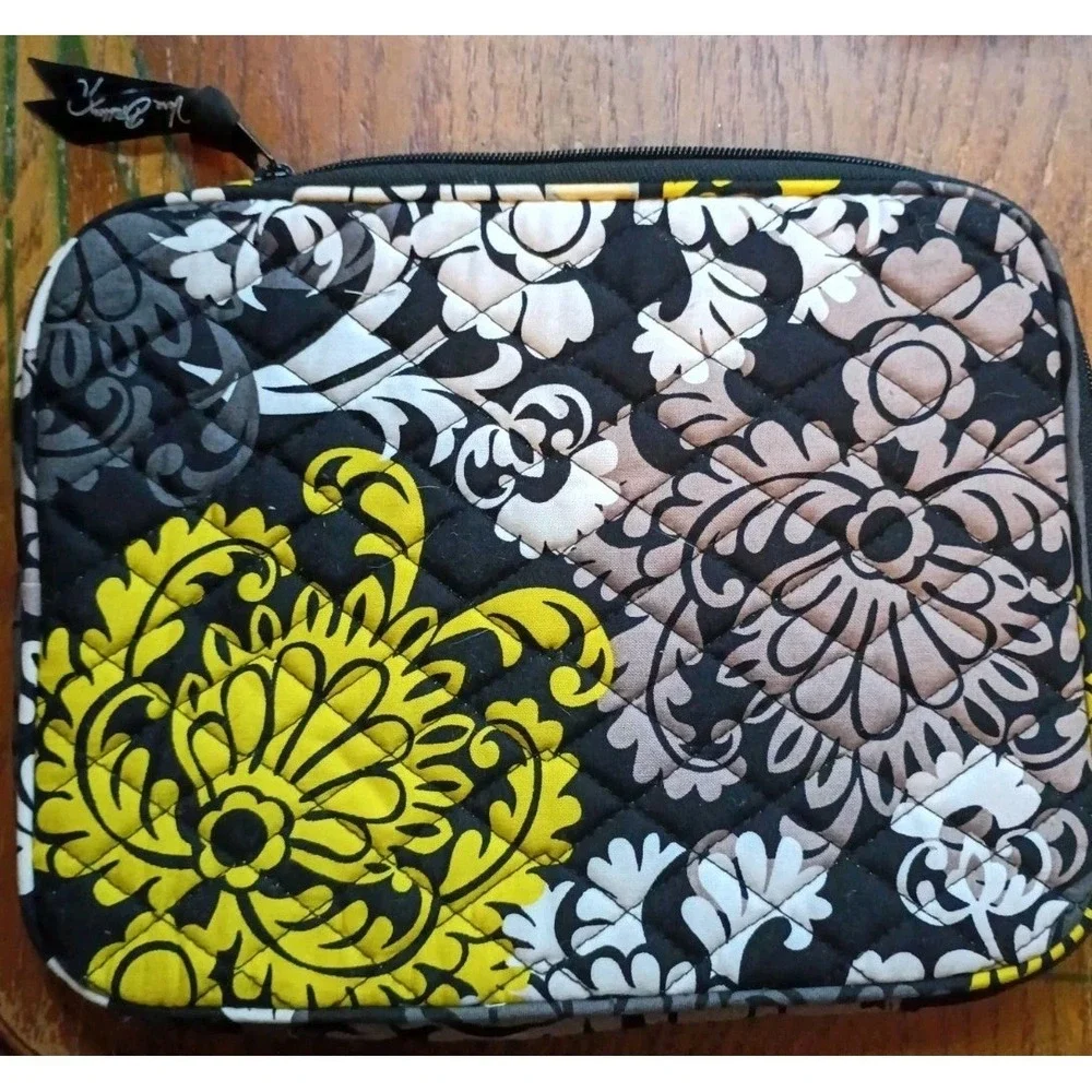 Vera Bradley white bradley