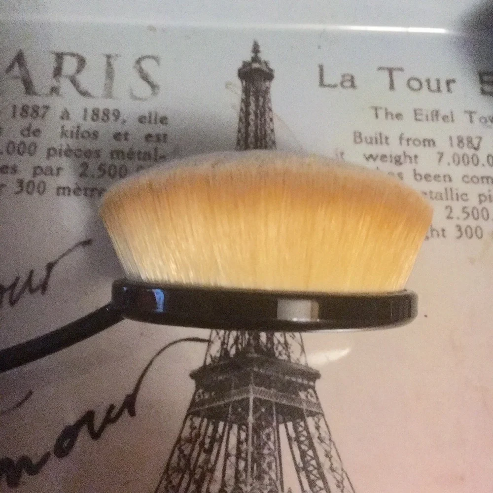 ✅ Best foundation brush ever invented 3rd restock