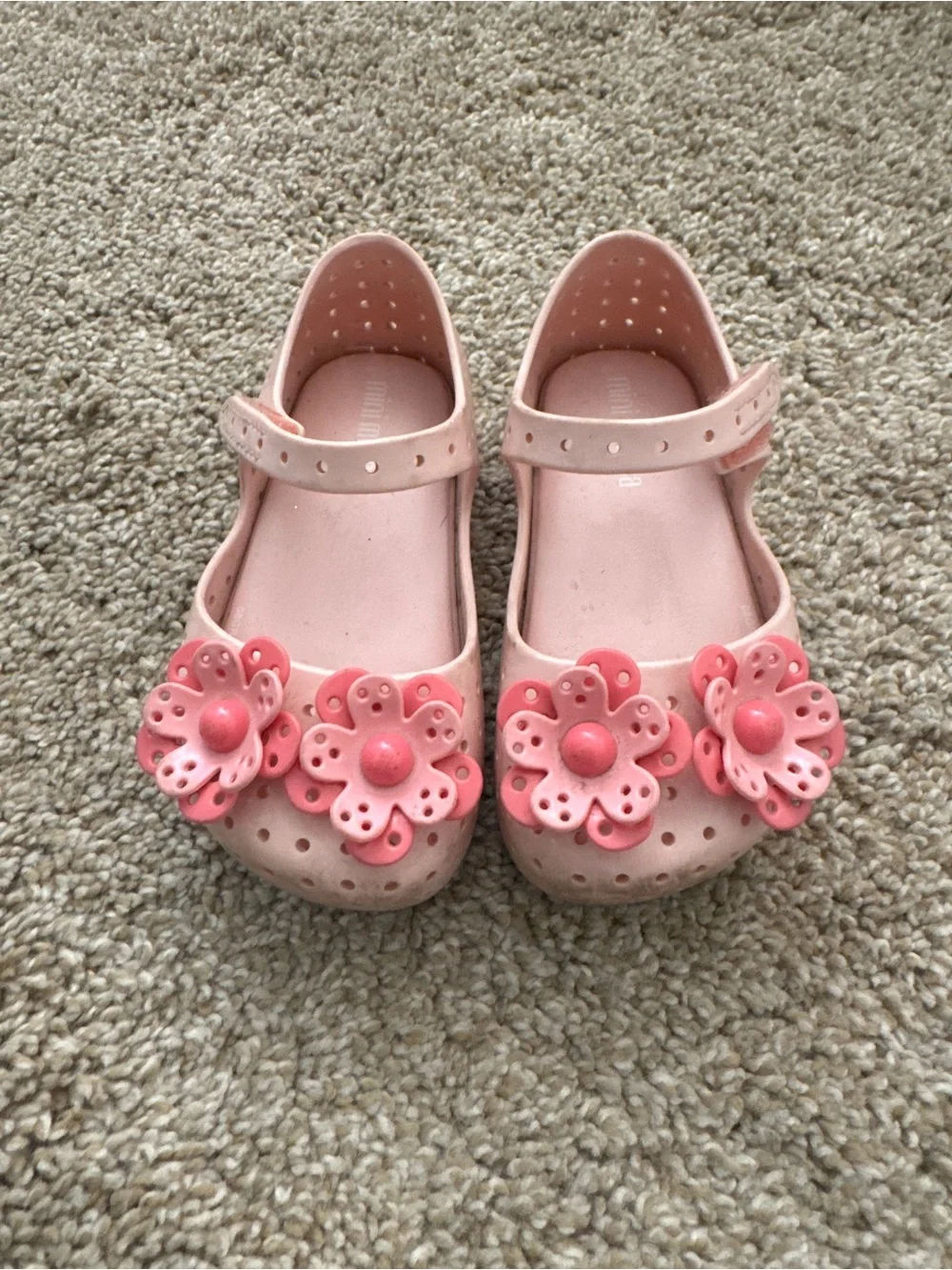 Size 7 Toddler Girl’s Mini Melissa Furadinha XII flats