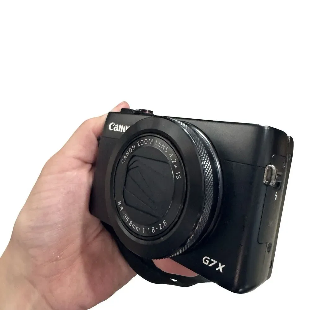 Canon PowerShot G7X Digital + 1 Battery, Case, Charger Hardly Used