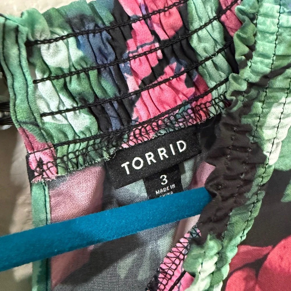 lightweight tropical comfortable