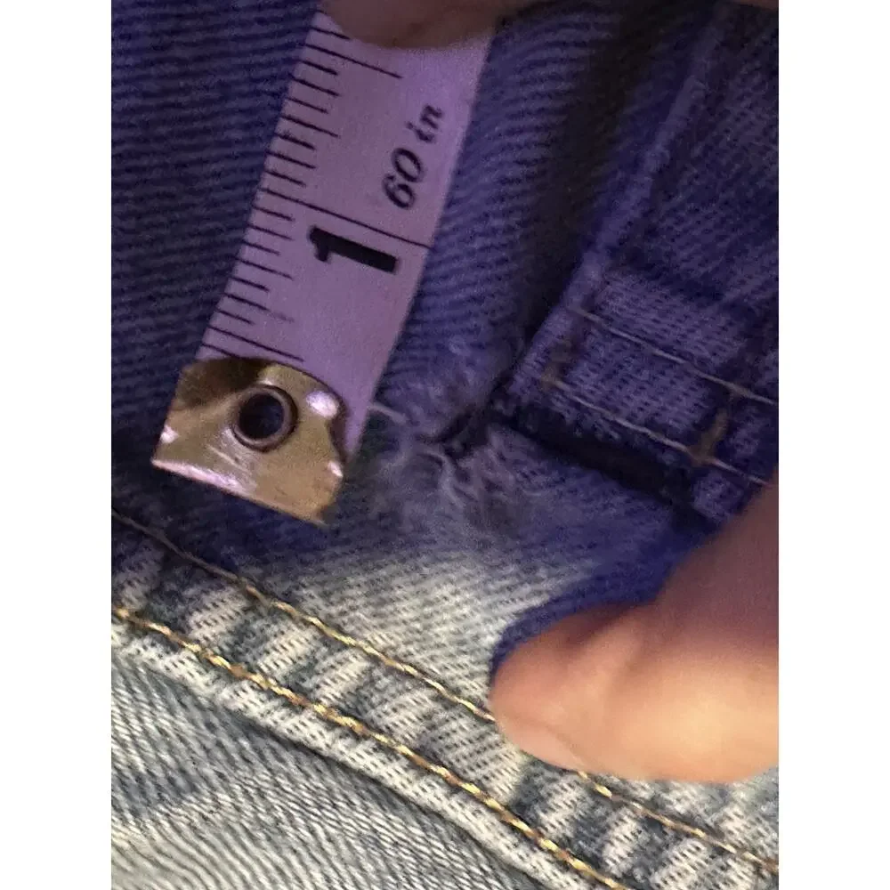 Levi's White Oak Cone Denim Selvedge Blue Jeans Distressed Size 30x34 Zip Fly