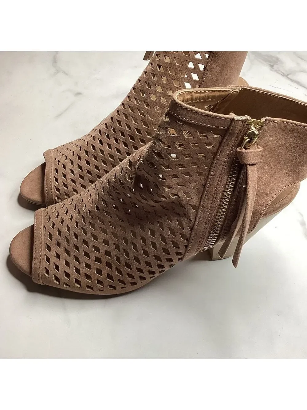 Qupid perforated zipper sides
